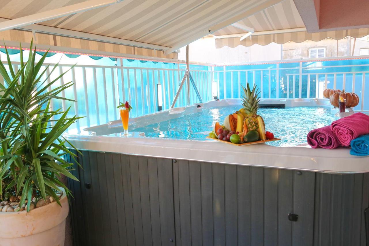Apartment Rose Pool Comfort ดูบรอฟนิก ภายนอก รูปภาพ