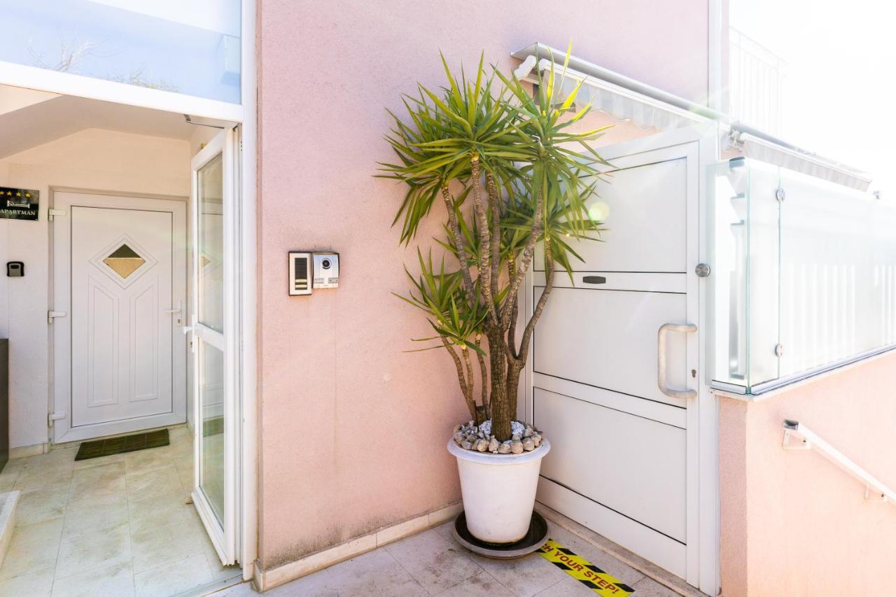 Apartment Rose Pool Comfort ดูบรอฟนิก ภายนอก รูปภาพ