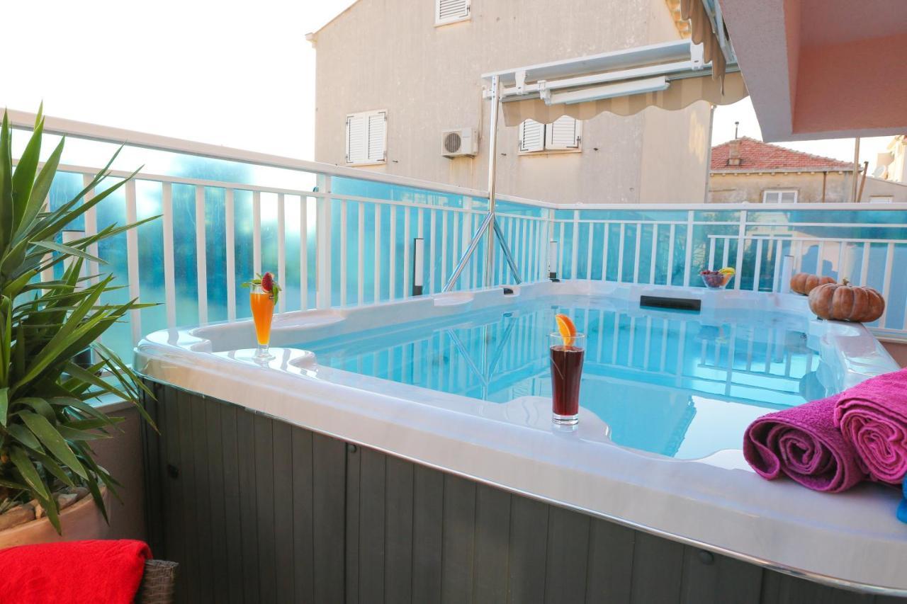 Apartment Rose Pool Comfort ดูบรอฟนิก ภายนอก รูปภาพ